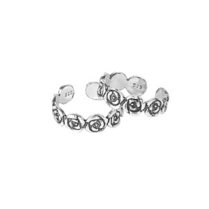 AccessHer Silver Rose Flower Oxidized Toe rings