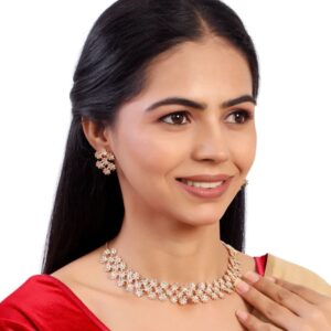 Delicate Gold Plated Florets with Rhinestones Strand Necklace Set for Women