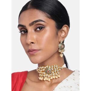 Gold Tone Antique Kundan Jewellery Set Embellished with Pearls for Women