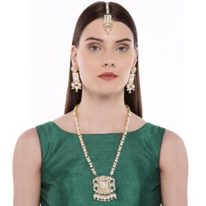 Pachi Kundan and Pearl Jewellery Set