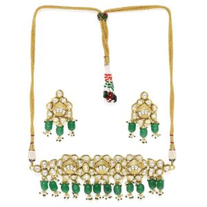 Handcrafted Gold Toned Vilandi Kundan Emerald Choker Set for Women