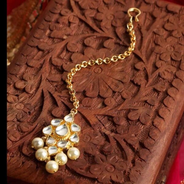 Gold Plated White Pearls Bindiya Style Brass Ethnic Maang