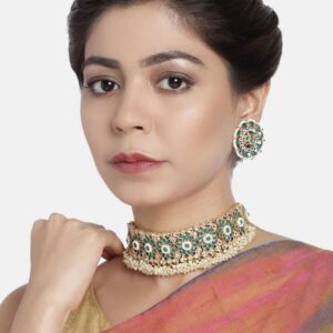 Rajwadi Inspired Kundan Emerald Choker Set with Stud Earrings for Women