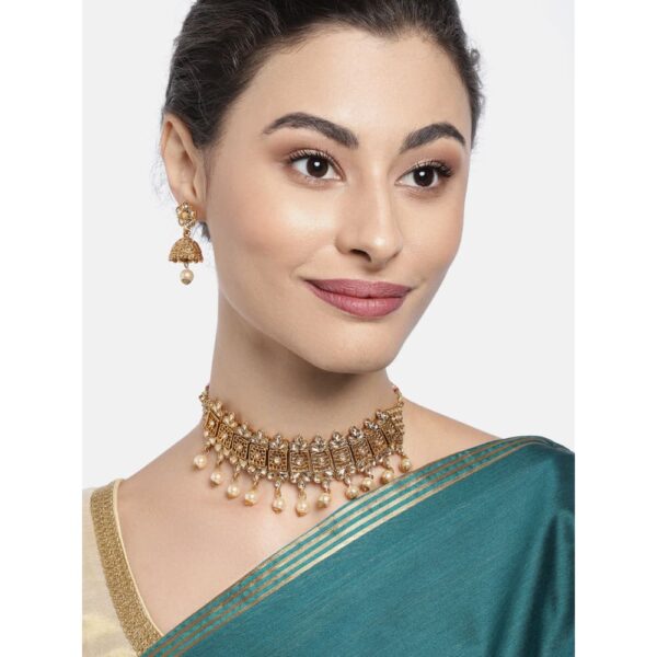 Traditional Filigree Studded Gold Toned Necklace Set for