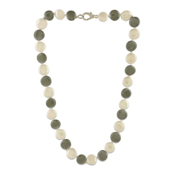 Western Statement Contemporary Gray and White Pearl Necklace