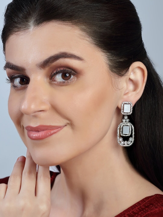 Silver Toned Geometric Drop Earrings model shoot