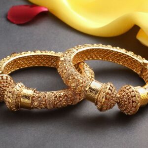 ACCESSHER Gold Plated Traditional Rajwadi Jewellery Inspired Ethnic Filigree Style Screw Closure Bangles/Kada/Festive Bangles for Women and Girls Set Of 2